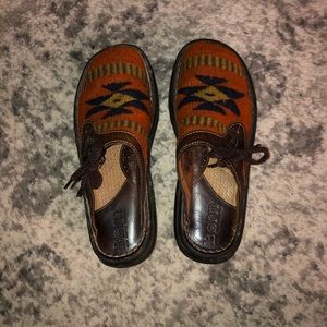 Vintage Born Leather and Knit Slip Ons NWOT